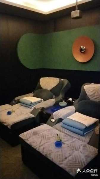 上个月去了上海青浦区高端spa,技师按的很舒服,强烈推荐