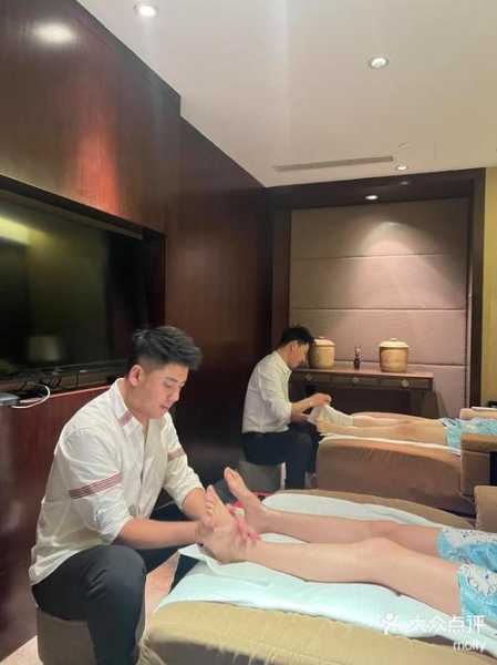 上个月去了广州附近水疗,技师操作很不错,比较到位