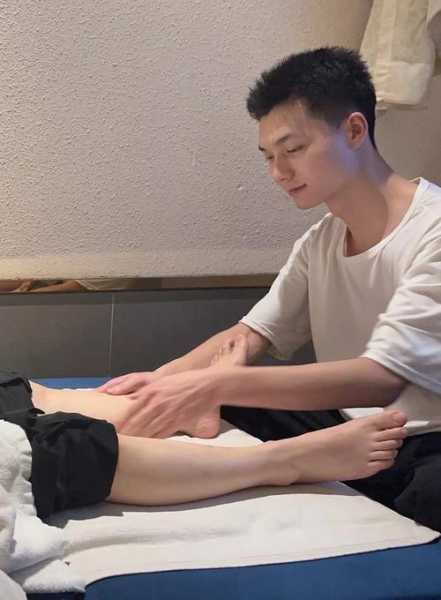 上个月去了上海杨浦区高端沐足,技师操作很不错,比较到位