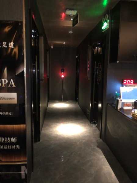 上个月去了上海杨浦区附近足道,环境也很干净技师人也很好