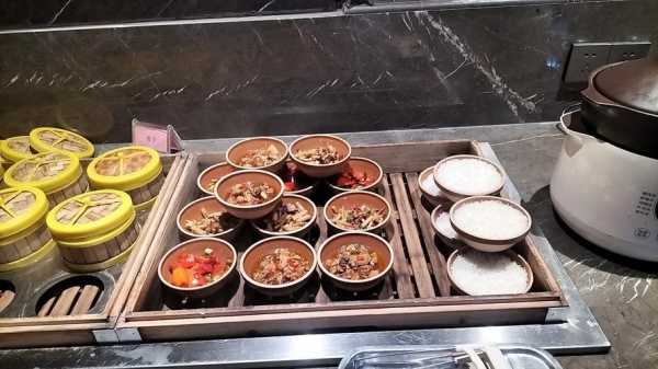 上个月去了上海青浦区周边水疗,按摩力度适中,服务周到热情!