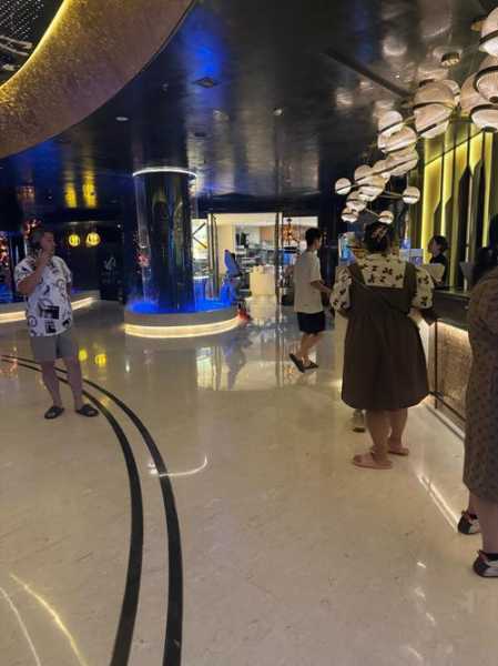 上个月去了上海青浦区高端水疗,很好交流,十分放松