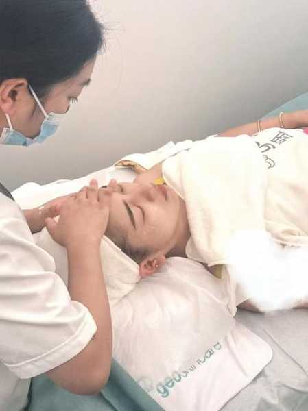 上个月去了上海杨浦区附近水疗,技师按的很舒服，强烈推荐