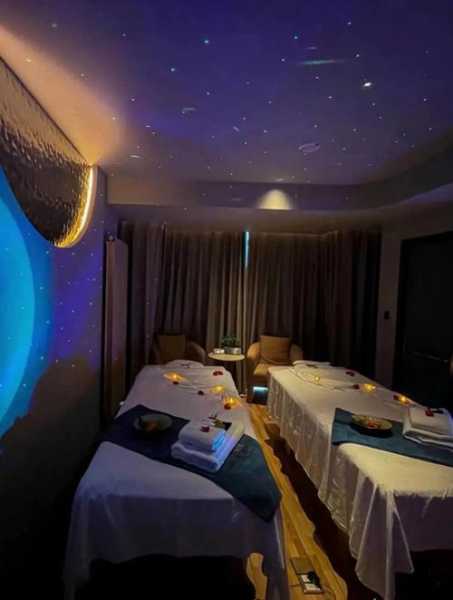 上个月去了上海青浦区高端spa,环境很安静,特别的放松