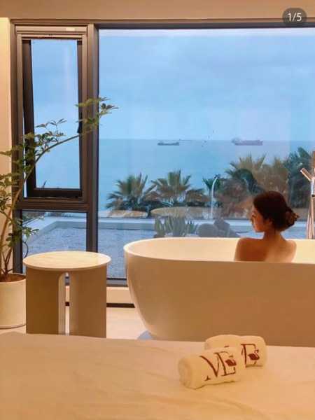 上个月去了上海青浦区高端spa,环境很安静,特别的放松