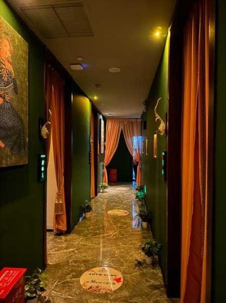 上个月去了上海青浦区高端spa,环境很安静,特别的放松