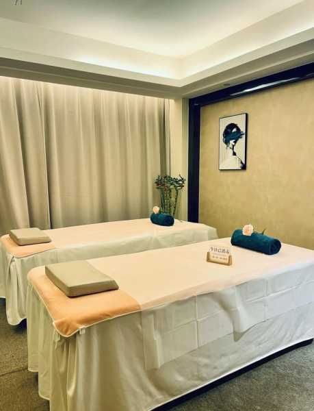 上个月去了上海青浦区高端spa,按完很轻松很舒服,推荐推荐