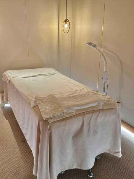 上个月去了上海青浦区高档spa,按完很轻松很舒服,推荐推荐
