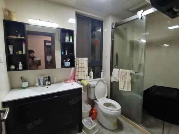 上个月去了上海杨浦区同城推拿,为人和善,服务态度好