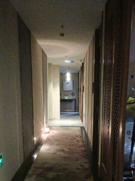 上个月去了上海浦东区同城足疗,技师服务很好，手法很好