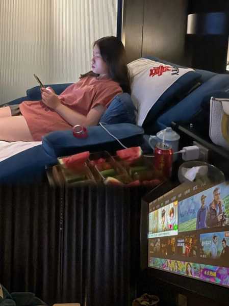 上个月去了广州高档足浴,很好交流,十分放松