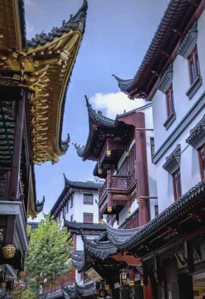 上个月去了上海浦东区周边洗脚,按的很不错,下次还会来