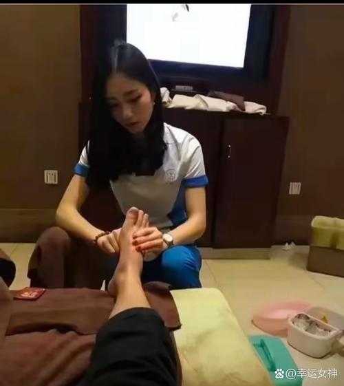 上个月去了广州高端泡脚,人很好,按摩很专业