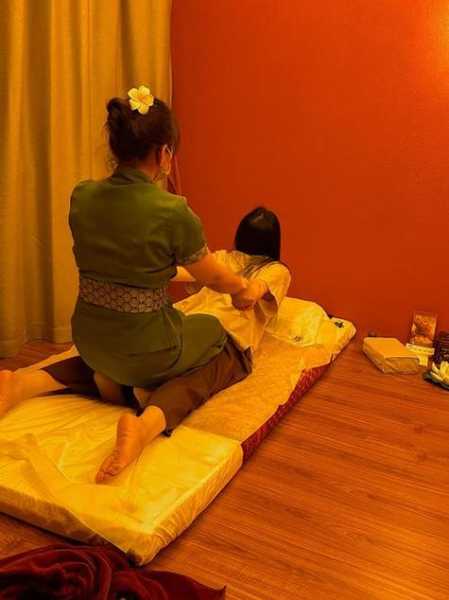 上个月去了广州高端水疗,技师按的很舒服,强烈推荐