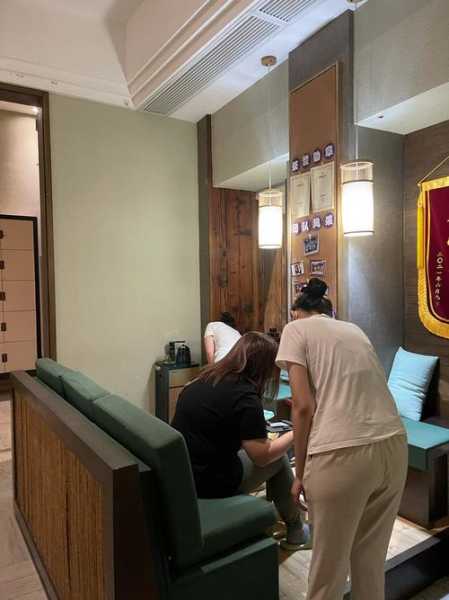 上个月去了上海杨浦区附近spa,技师服务很好,手法很好