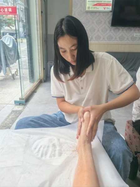 上个月去了广州附近推拿,技师服务很好,手法很好