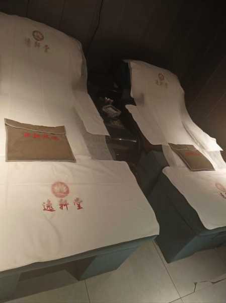 上个月去了广州高档足道,技师按的很舒服,强烈推荐