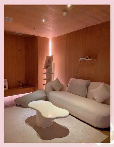上个月去了广州高端spa,环境也很干净技师人也很好