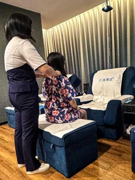 上个月去了上海浦东区周边汗蒸,技师操作很不错,比较到位