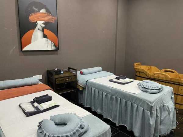 上个月去了上海浦东区周边汗蒸,技师操作很不错,比较到位