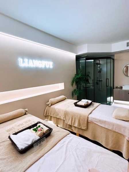 上个月去了上海杨浦区周边spa,按摩力度适中，服务周到热情！