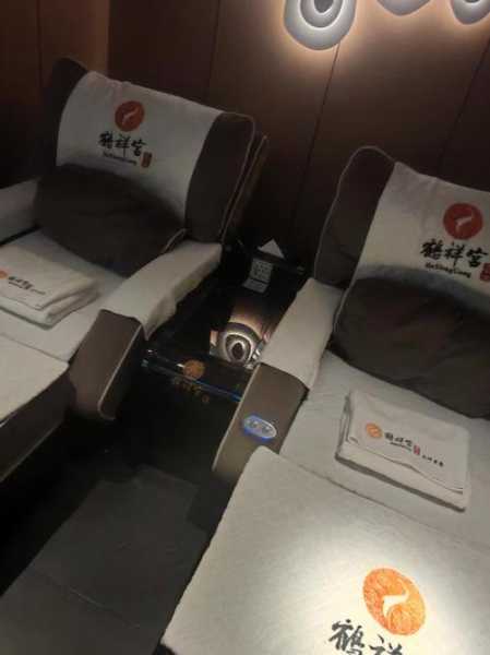 上个月去了上海浦东区周边油压,技师操作很不错,比较到位