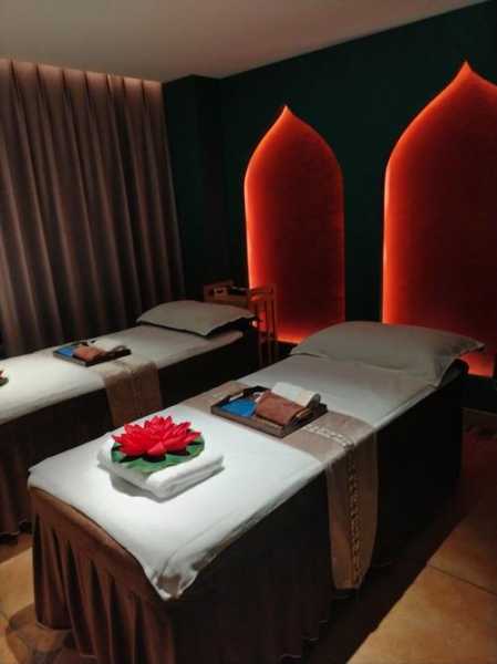 上个月去了上海浦东区同城spa,按的很不错,下次还会来