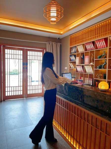 上个月去了上海青浦区附近spa,技师技术不错。态度也很好