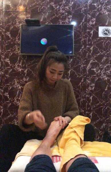 上个月去了广州附近桑拿,技师技术不错。态度也很好