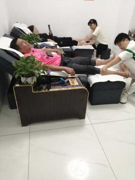 上个月去了广州附近桑拿,技师技术不错。态度也很好