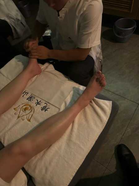 上个月去了上海浦东区周边油压,人很好，按摩很专业