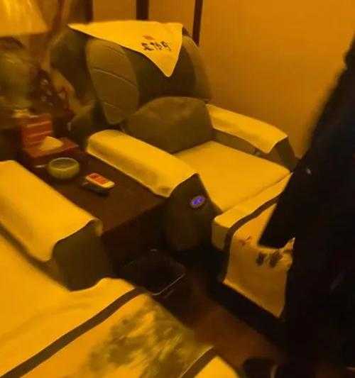 上个月去了广州附近泡脚,技师技术不错。态度也很好