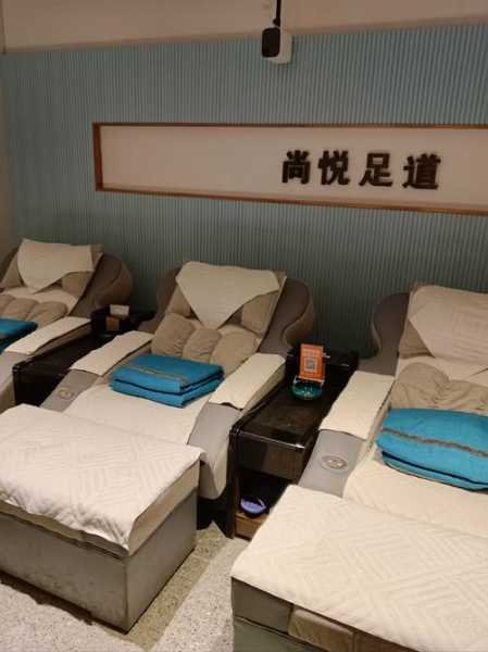 上个月去了上海青浦区周边足疗,技师按的很舒服,强烈推荐
