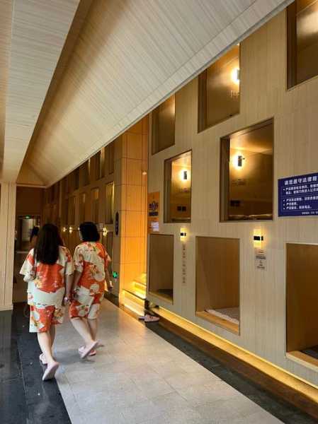 成都日式汗蒸会所门店