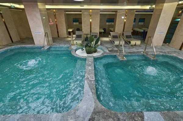 烟台休闲沐浴会所